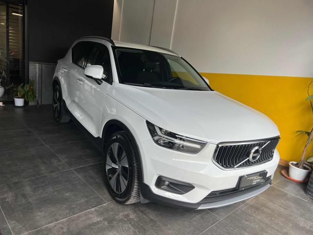 VOLVO XC40 D3 Geartronic Momentum Pro