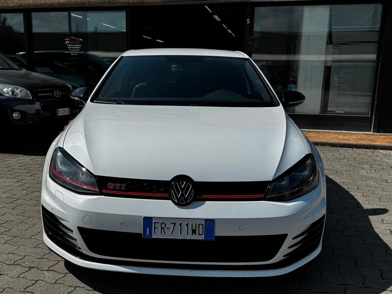 Volkswagen Golf GTI Performance 2.0 TSI DSG 3p. BlueMotion Technology
