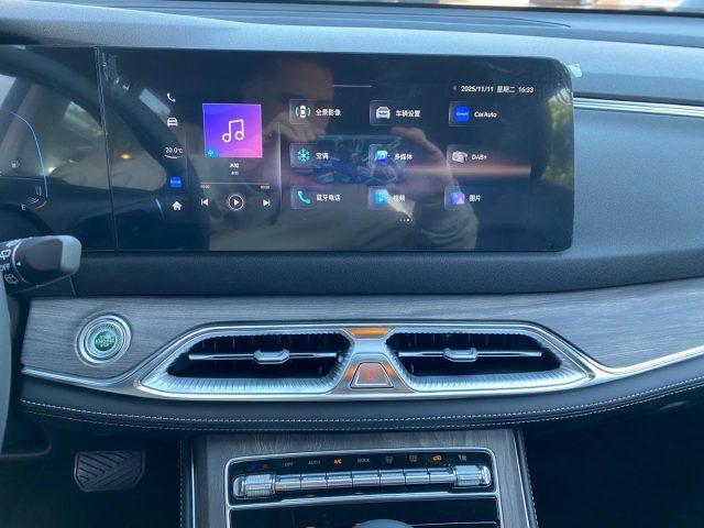 DFSK Glory 600 Glory 600 1.5 177cv AT - 7 posti