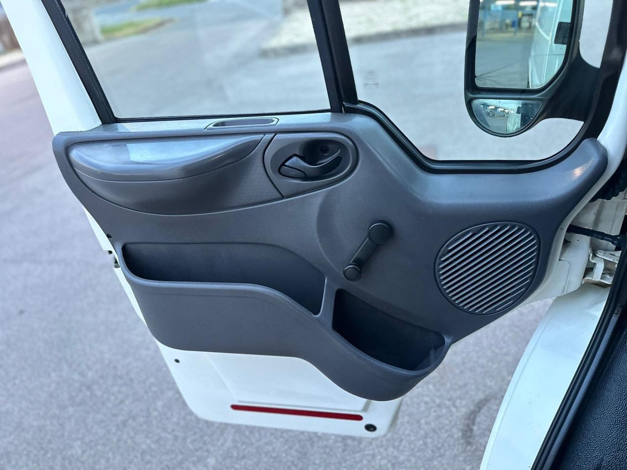 Ford Transit motore 2.4 d
