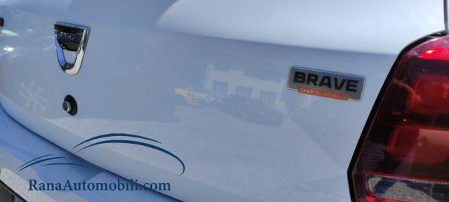 DACIA Sandero TCe 90CV SerieSpeciale Brave Navy