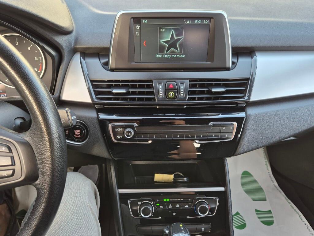 Bmw Active Tourer 218d Advantage Automatic