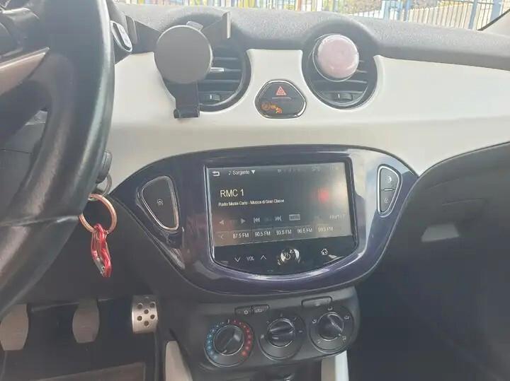 Opel Adam 1.2 70 CV