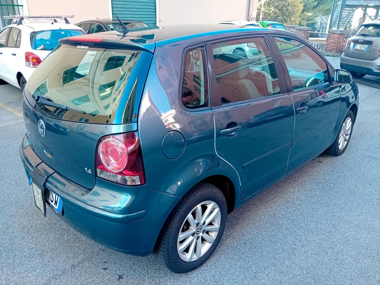 Volkswagen Polo 1.4/80CV 16V 5p