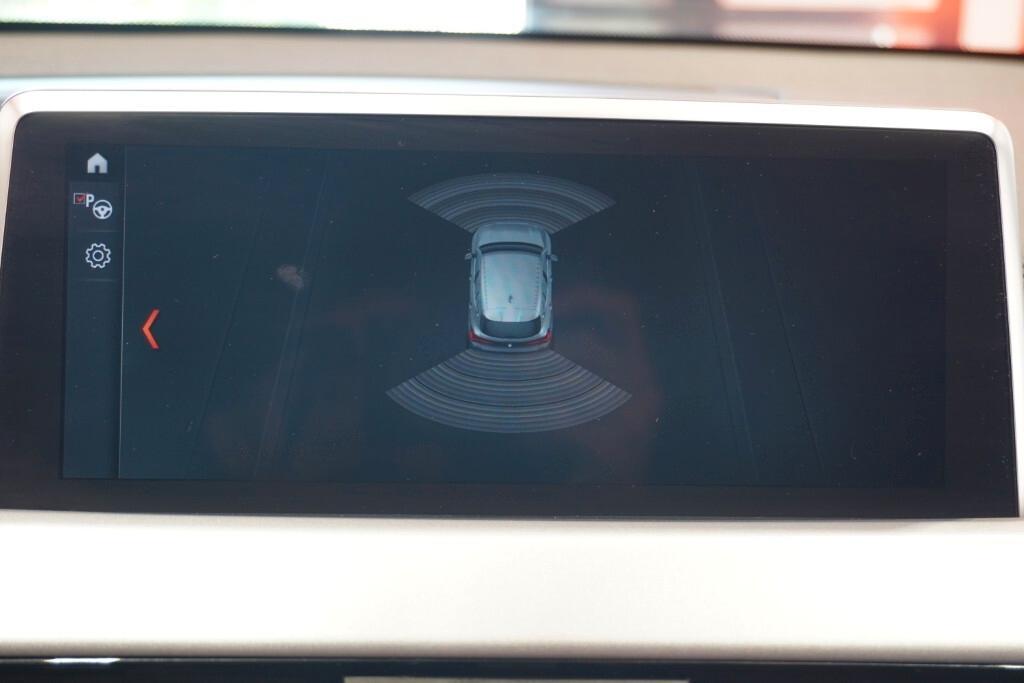 BMW X2 18D 150CV STEPTRONIC X-DRIVE BUSINESS X ( FARI LED - CRUISE - NAVI - CARPLAY - PARK ASSISTANT - CERCHI 17 )