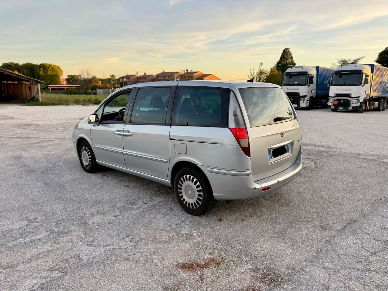 Lancia Phedra 7 posti Diesel 2.2 JTD Emblema Plus