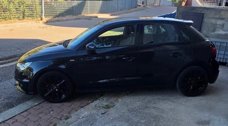 Audi A1 1.6 TDI S tronic line edition plus