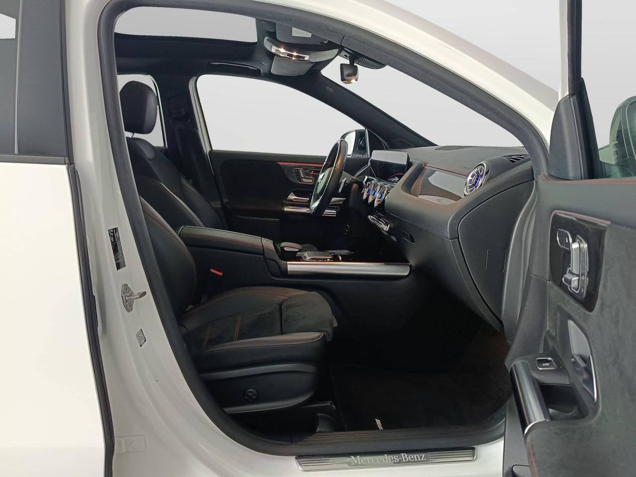 Mercedes-Benz GLA-H247 2020 - GLA 180 d Premium auto