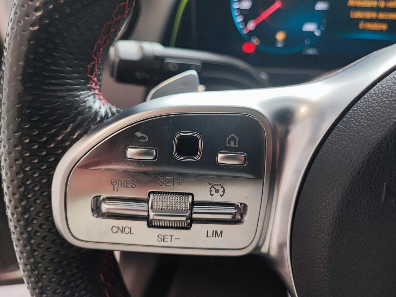 Mercedes-benz GLB 200 d Automatic Premium FULL OPTIONAL