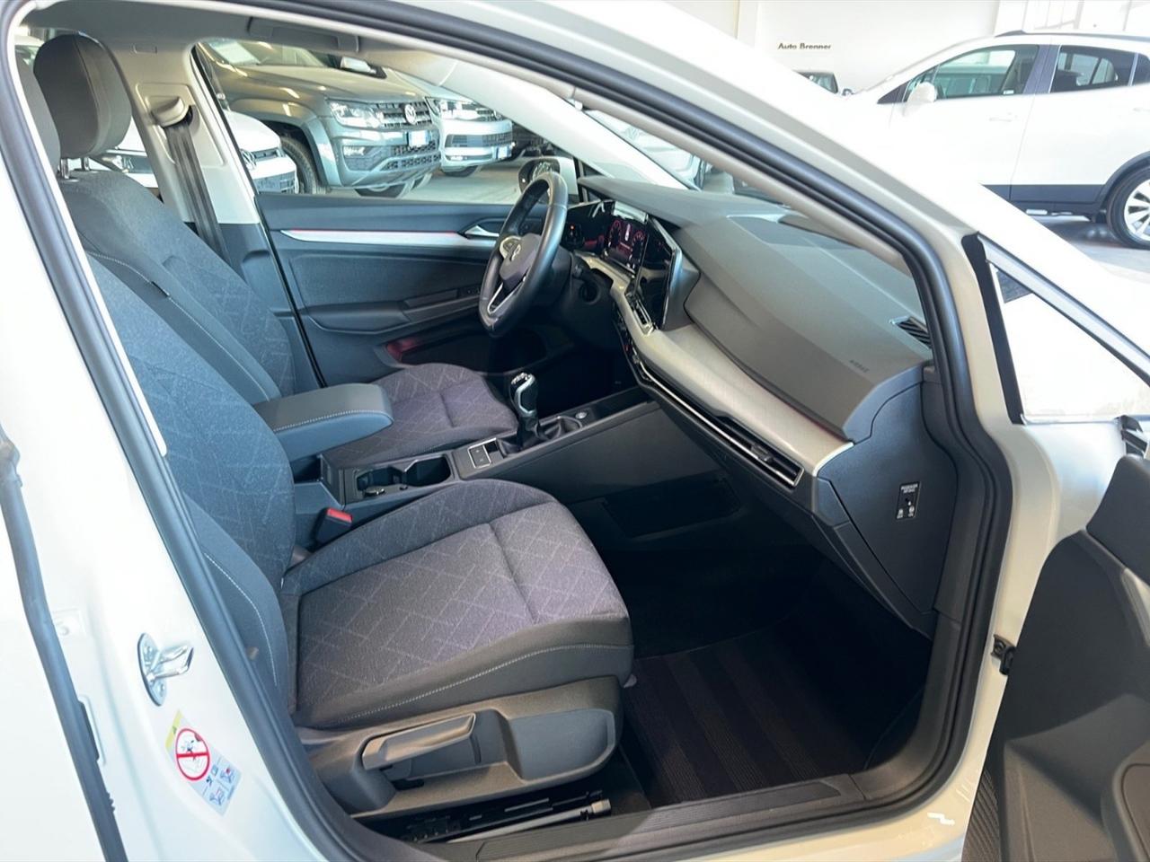 Volkswagen Golf 1.5 tsi evo life 130cv