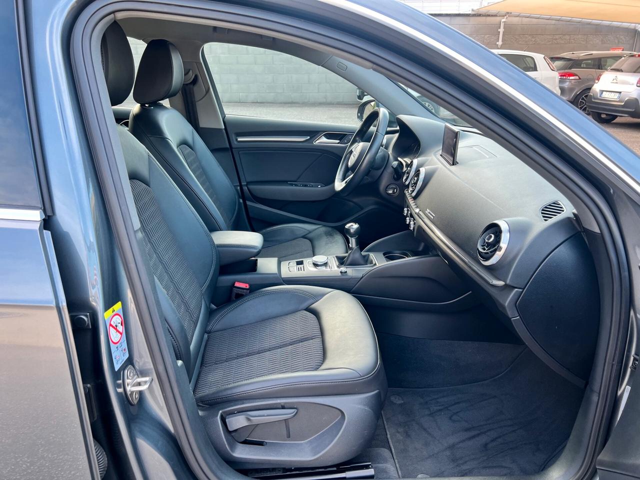 Audi A3 SPB Sportback 30 1.6 tdi Design 116cv LED/NAVI/18;
