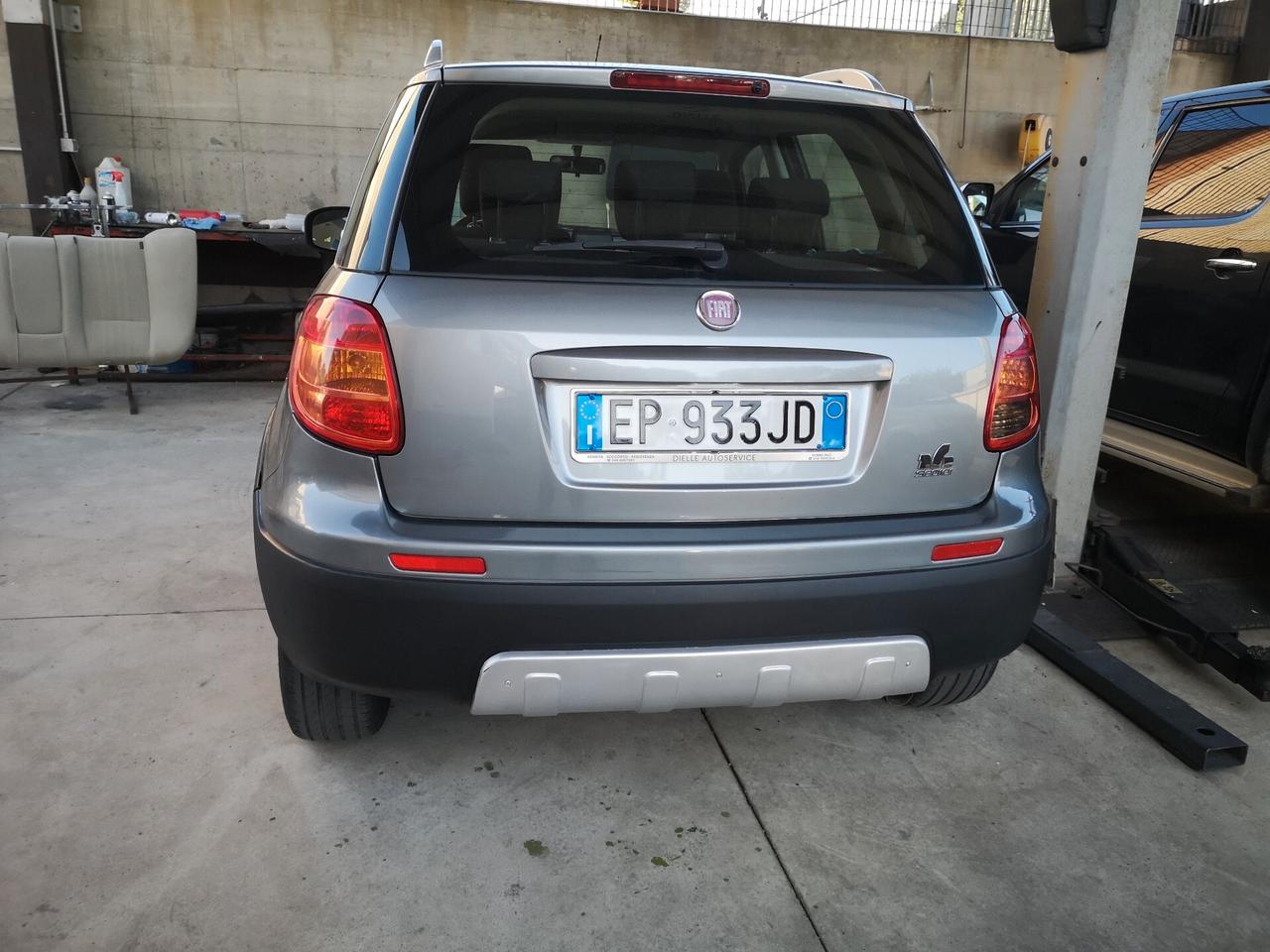 Fiat Sedici 2.0 MJT 16V DPF 4x4 Emotion
