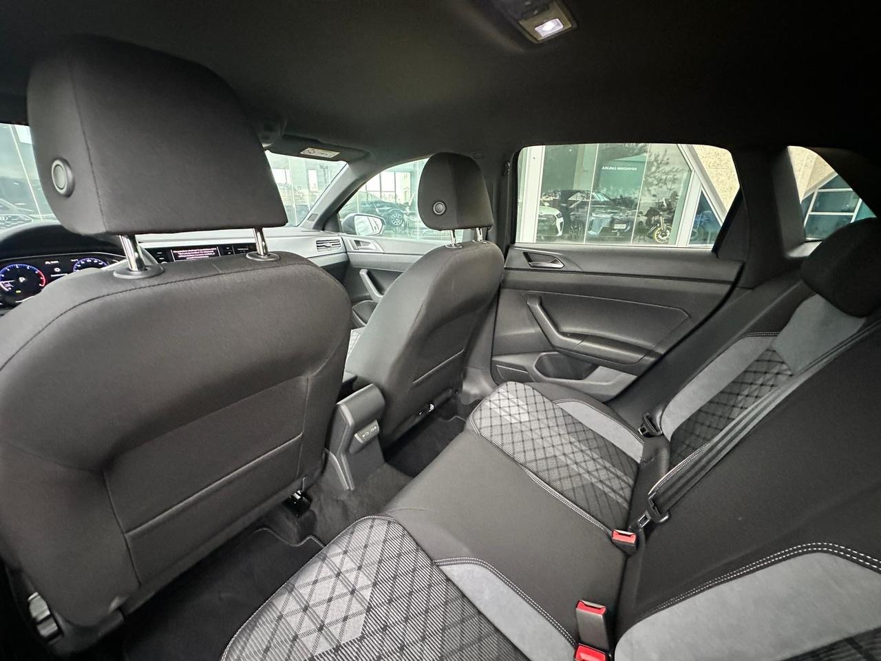 Volkswagen Polo 1.0 Style dsg possibilità noleggio no scoring