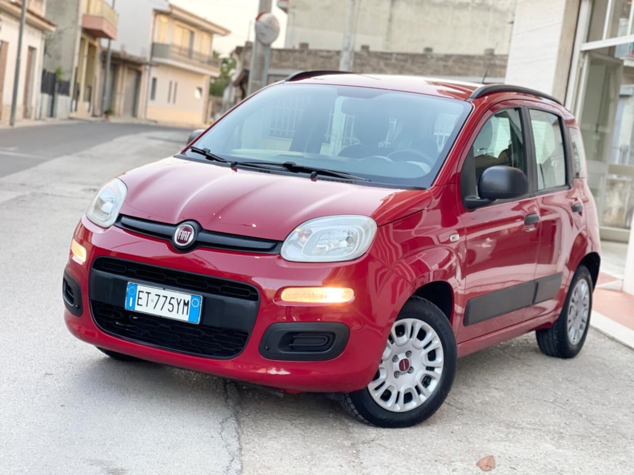 Fiat Panda 1.2 Lounge solo 69.000 km