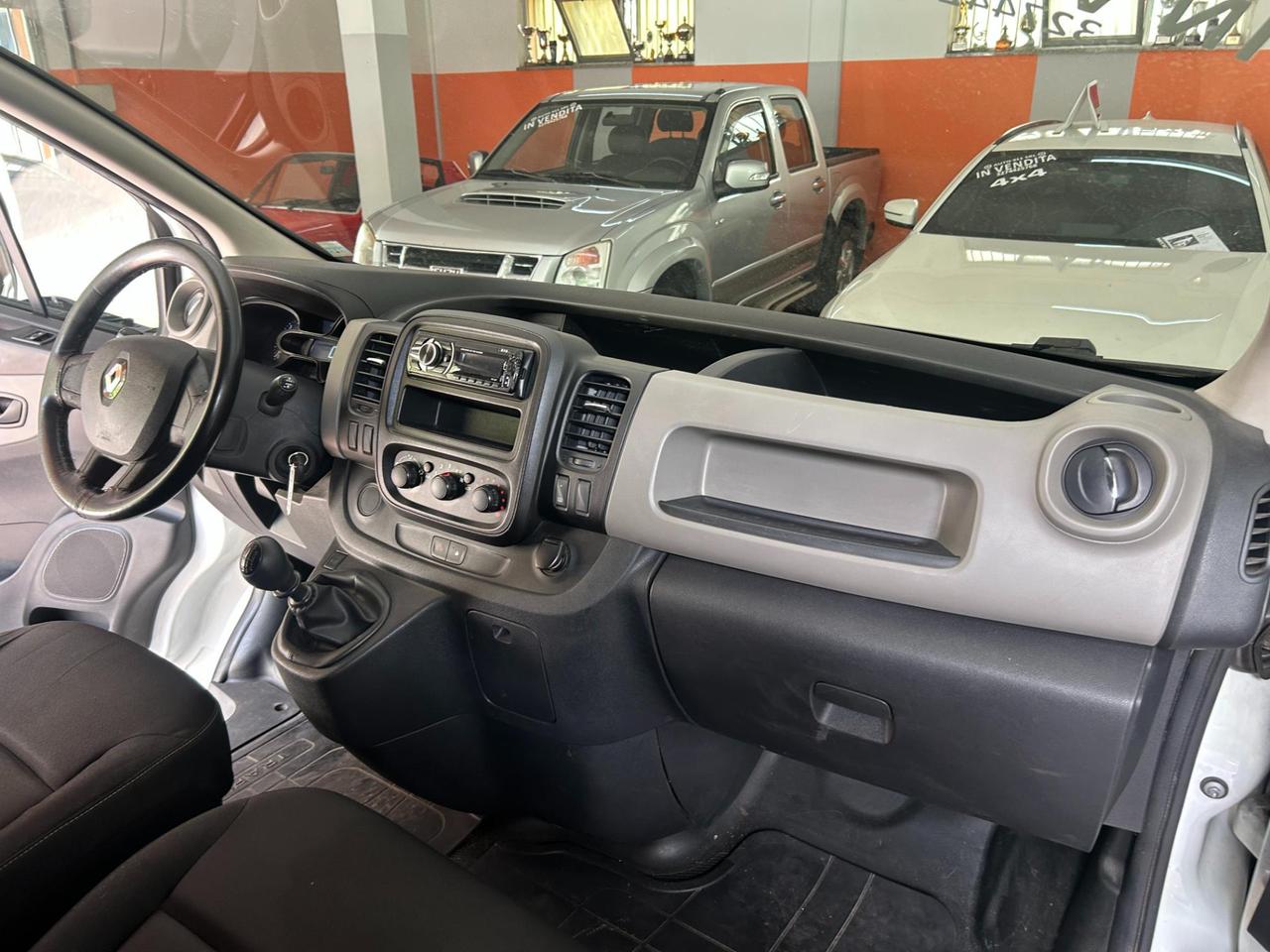 RENAULT Trafic trafic T27 1.6 dci 115cv L1H1 E5b+