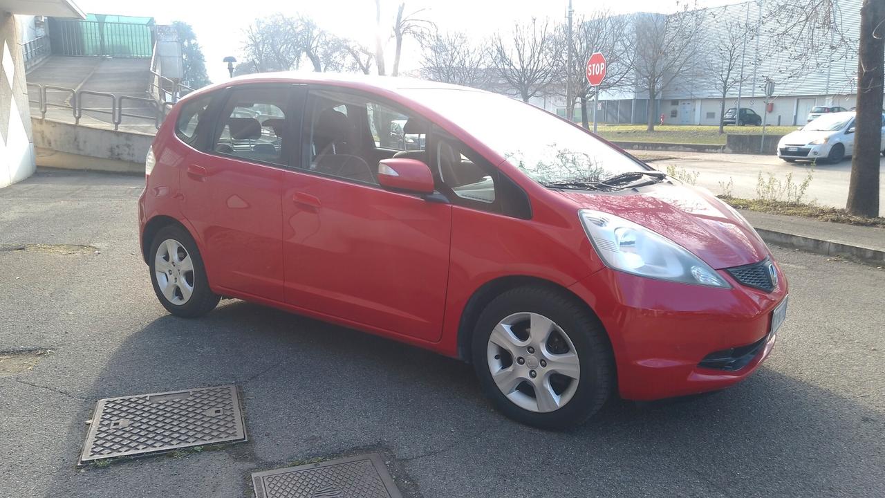 Honda Jazz 1.4 i-VTEC Exclusive neop 09 120milakm