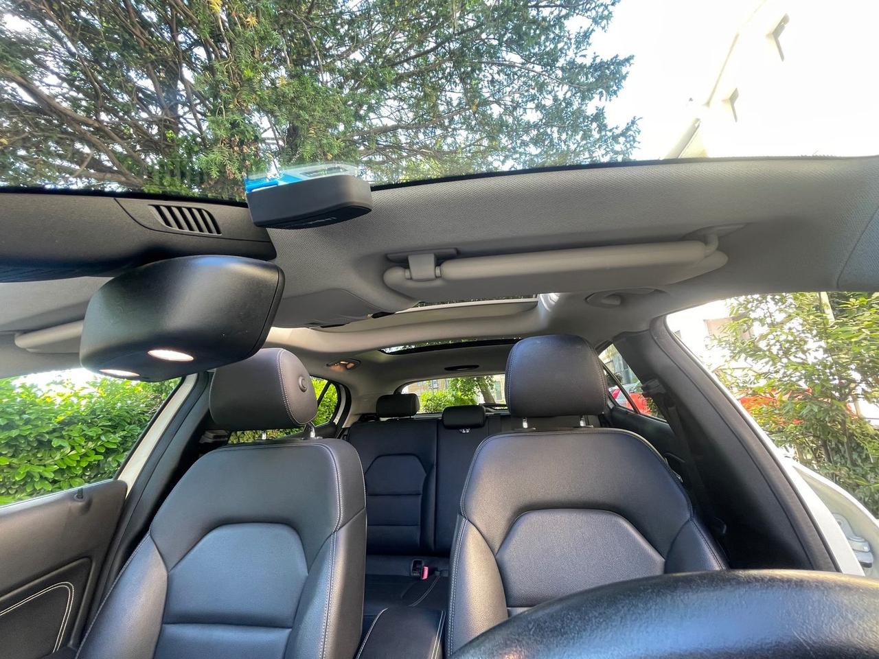 Mercedes-Benz GLA 200 200d