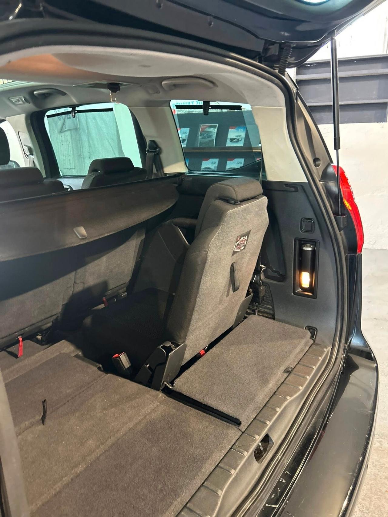 Peugeot 5008 2.0 HDi 150CV 7POSTI DISTR NUOVA-2011