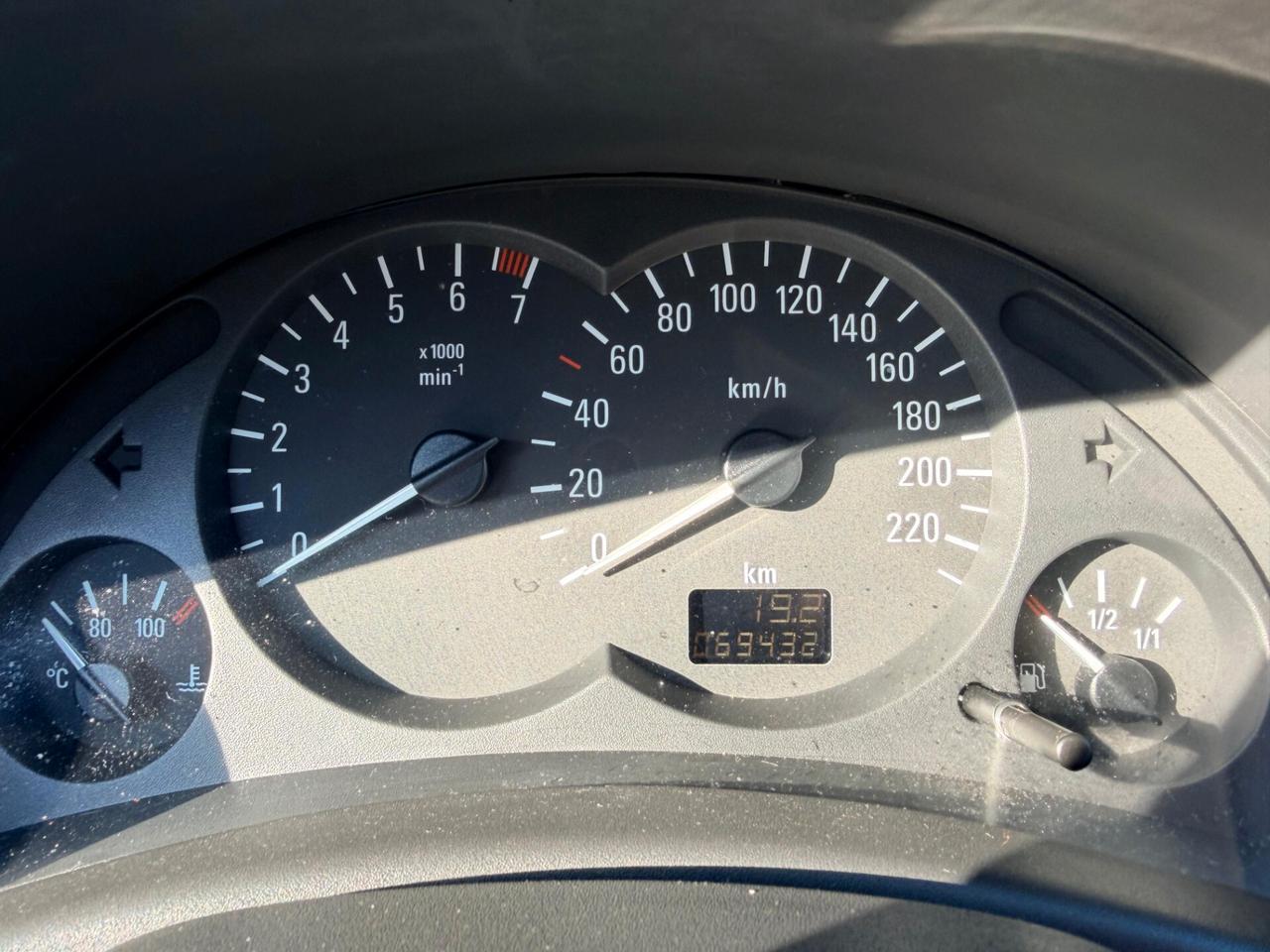 Opel Corsa 1.0i 12V cat 3 porte Enjoy