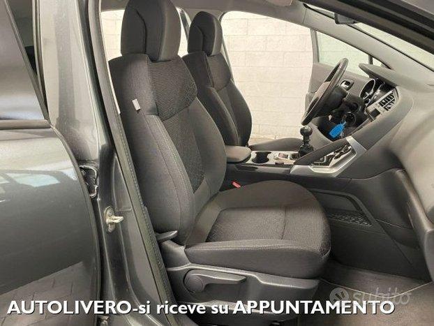 PEUGEOT 3008 1.6 HDi 115CV Active