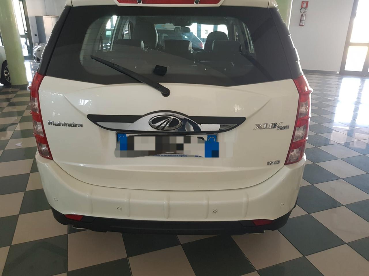 Mahindra XUV500 2.2 16V AWD W8 7 Posti