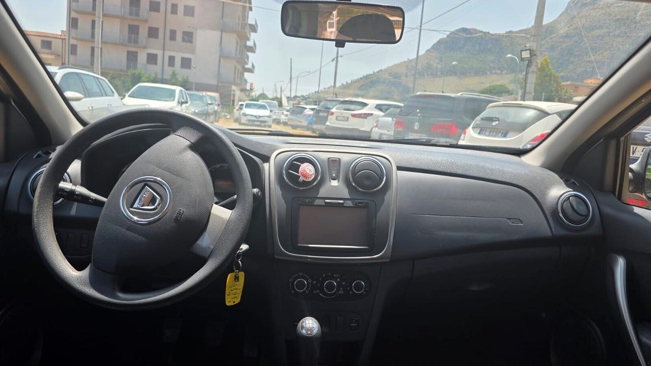 Dacia Sandero 1.5 dCi 75 CV 2015 Ambiance E5 € 5900