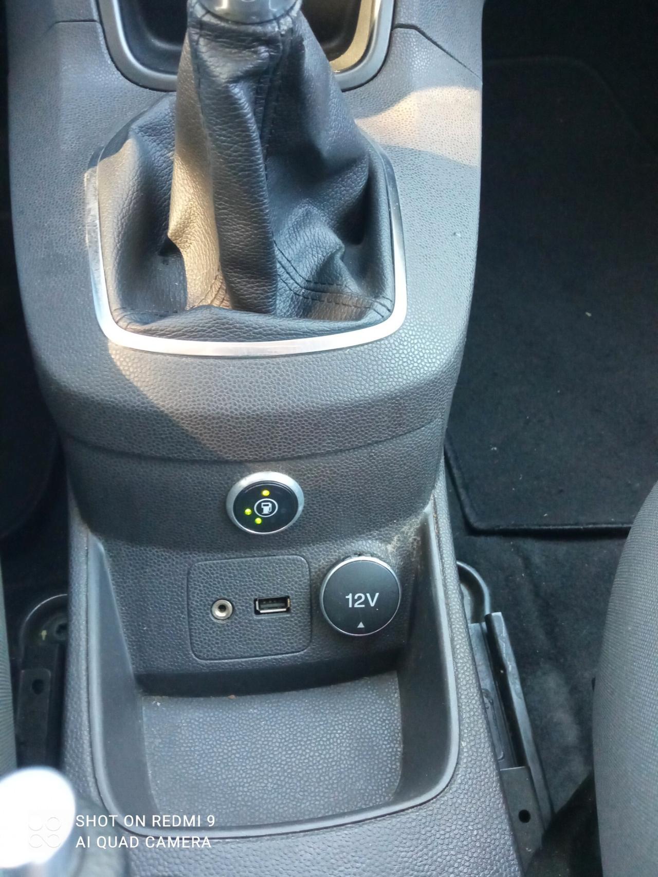 Ford Fiesta 5 porte GPL Business scad. Bombola2035