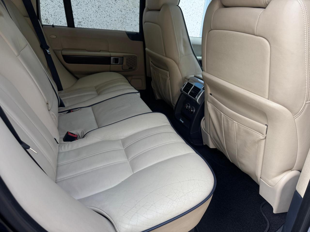 Land Rover Range Rover Suv Range Rover 3.6 tdV8 Vogue auto