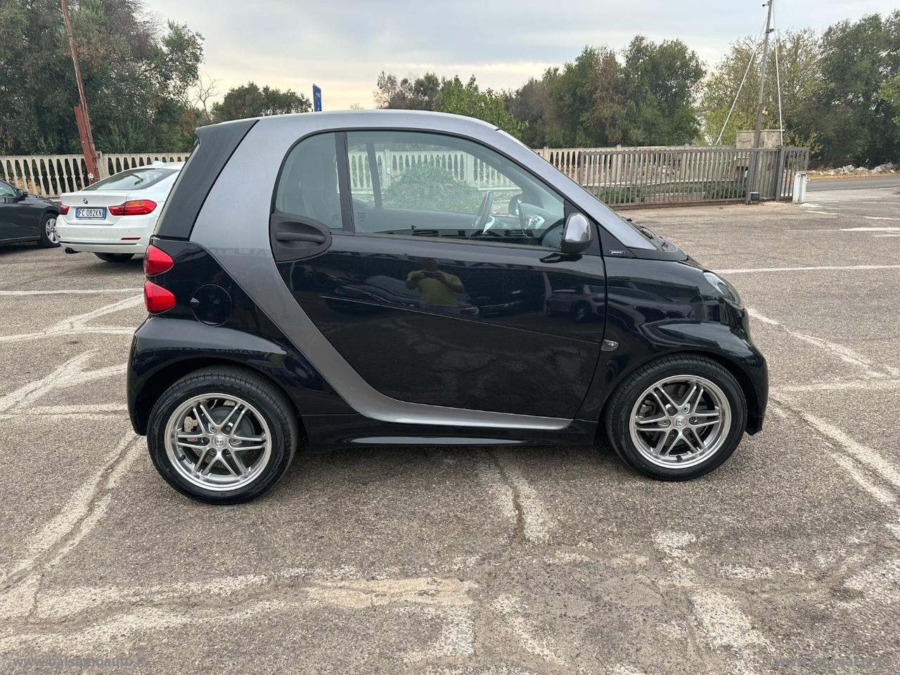 SMART fortwo 1000 MHD coupé Urbanrunner PASSION