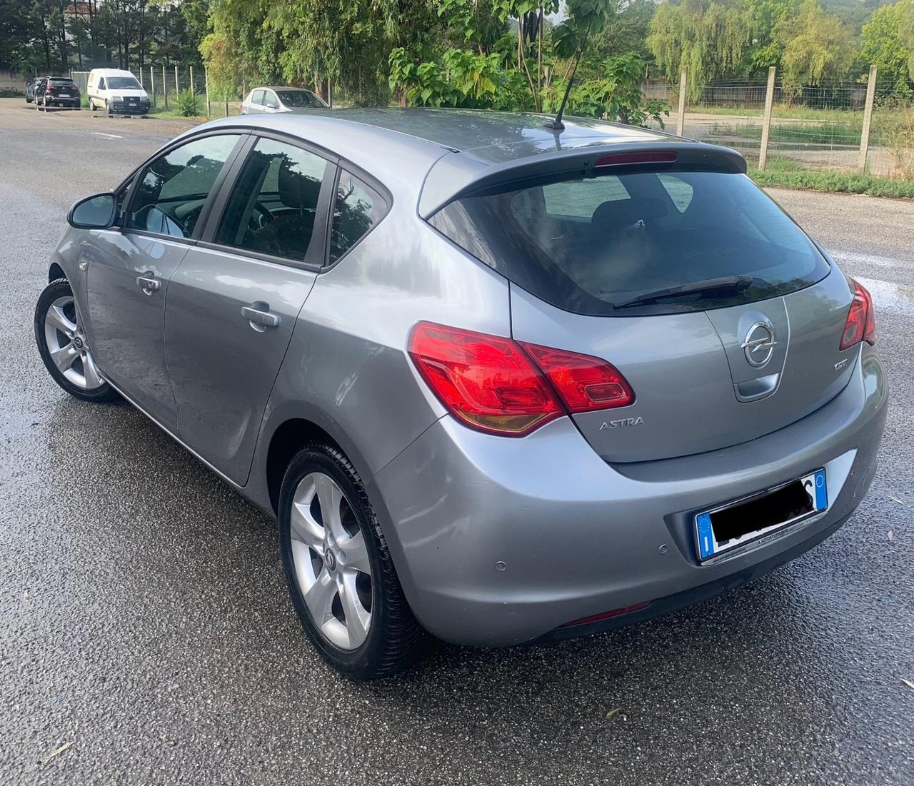 Opel Astra 1.7 CDTI 110CV 5p Cosmo 120000km