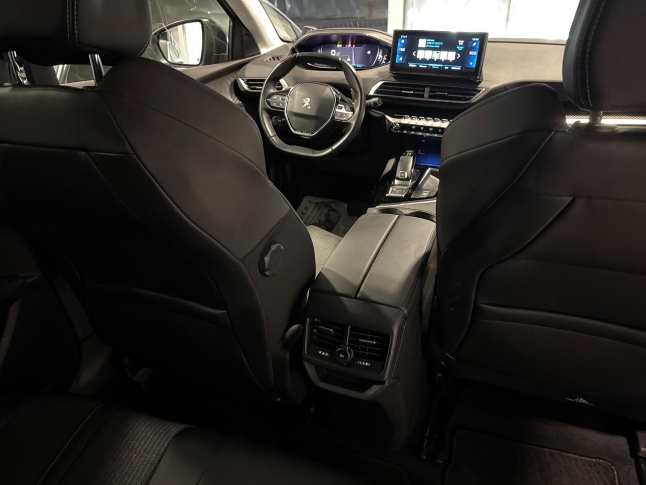 Peugeot 3008 BlueHDi 130 EAT8 Allure Pack