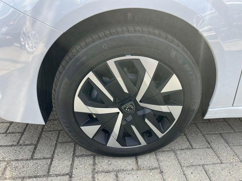 Peugeot 208 208 Hybrid 110 e-DCS6 Style