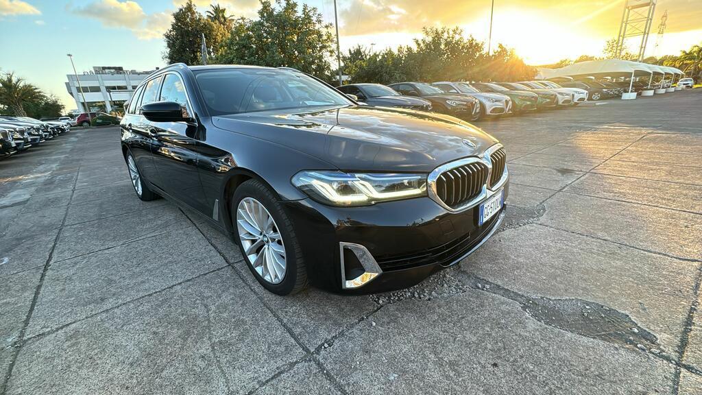 BMW Serie 5 Touring 530 d Mild Hybrid 48V Luxury Steptronic