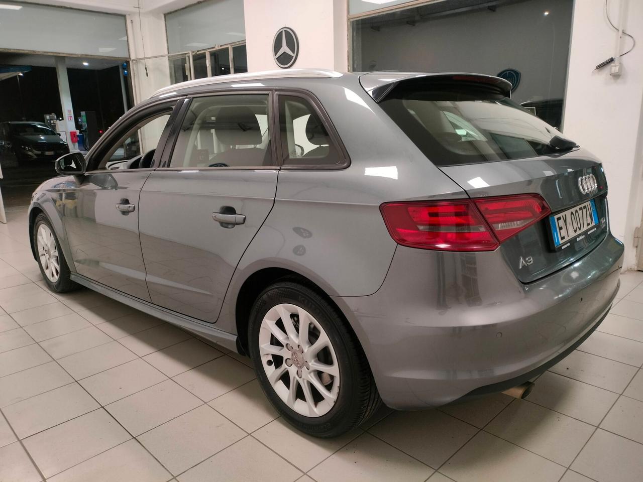 Audi A3 SPB 1.6 TDI ultra Attraction