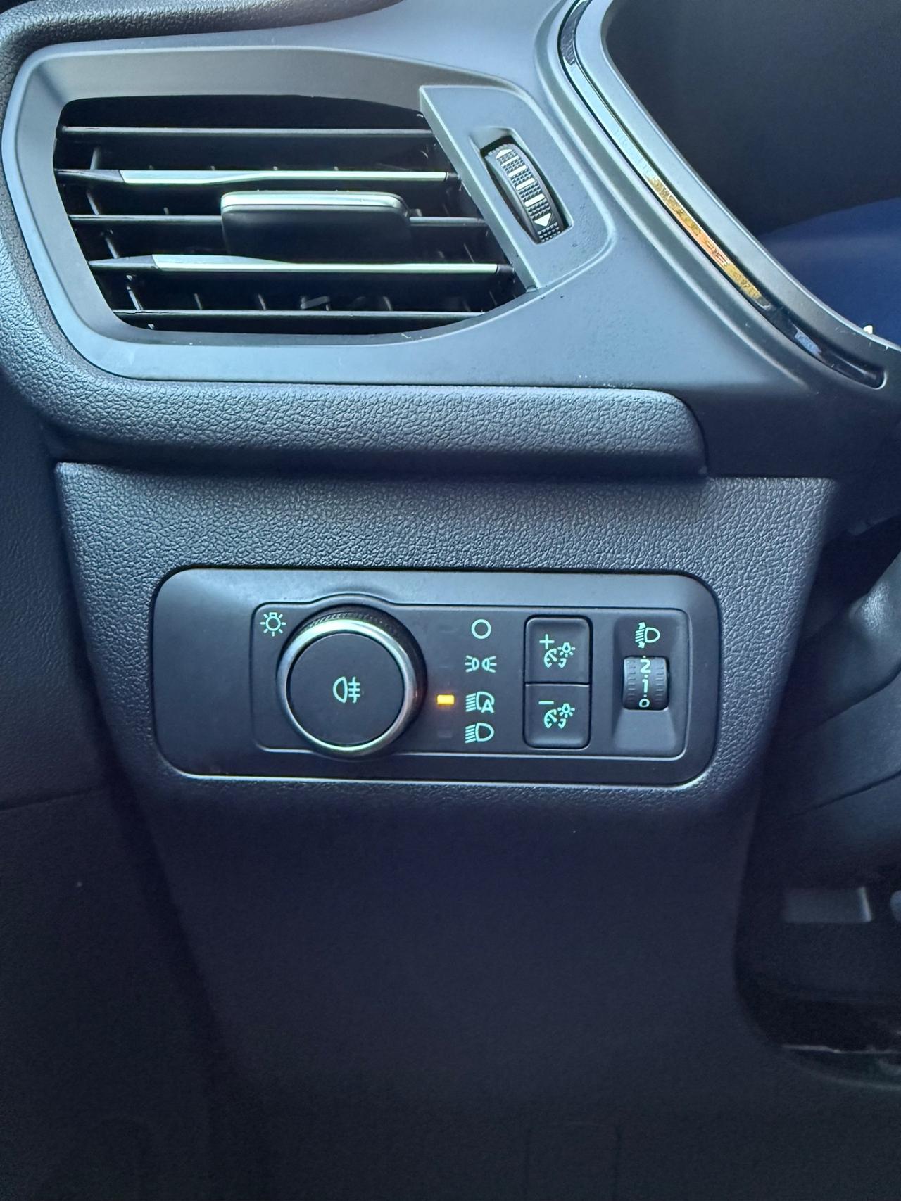 FORD KUGA FULL HYBRID 2.5 CC 180 CV ST LINE 2024
