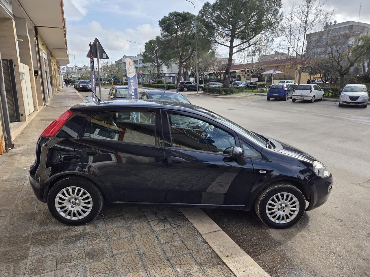 FIAT GRANDE PUNTO 1.2 BENZINA/ GPL 5 PORTE 2017