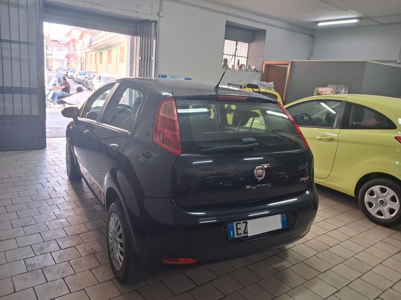 Fiat Grande Punto 1.4 Natural Power uni prop 2015