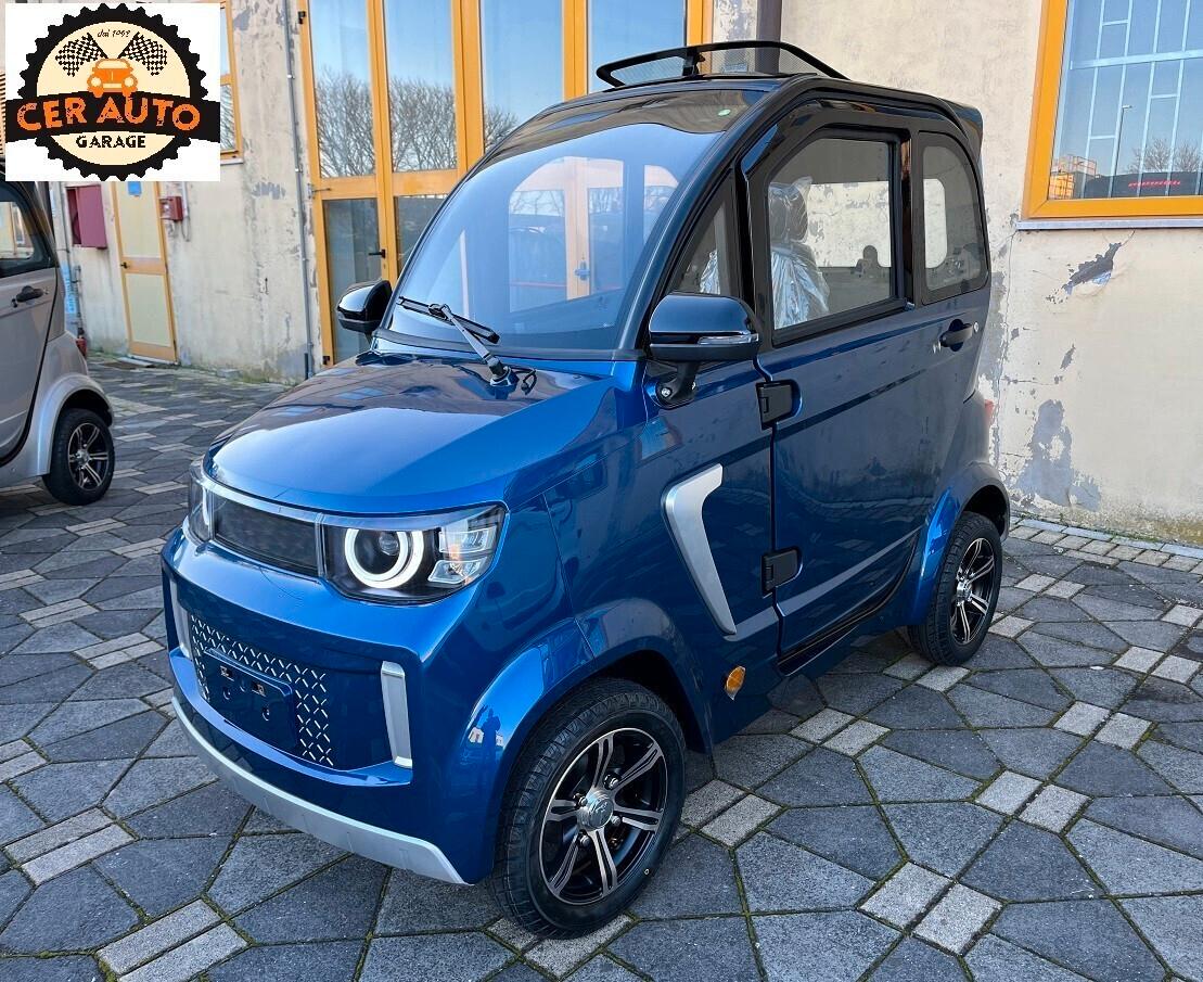 DELTA1 scooter cabinato anziani/disabili minicar microcar