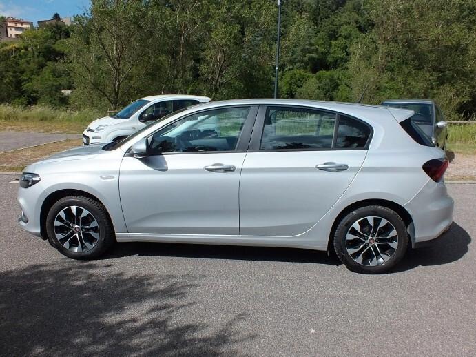 Fiat Tipo 1.3 Mjt*NAVI DI SERIE*NEOPATENTATI*iva esposta*