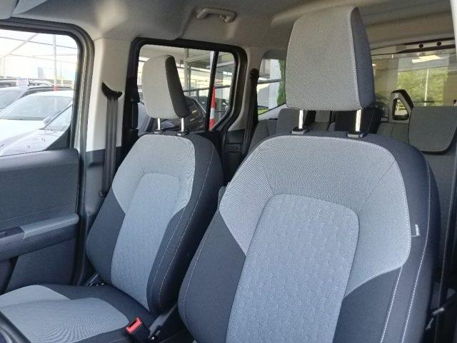 FORD Tourneo Courier 1.0 EcoBoost Titanium