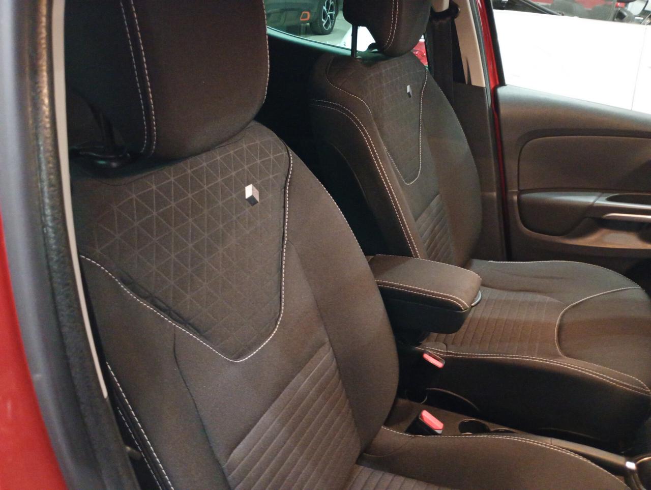 Renault Clio TCe 12V 90CV Start&Stop 5 porte Limited - Neopatentati