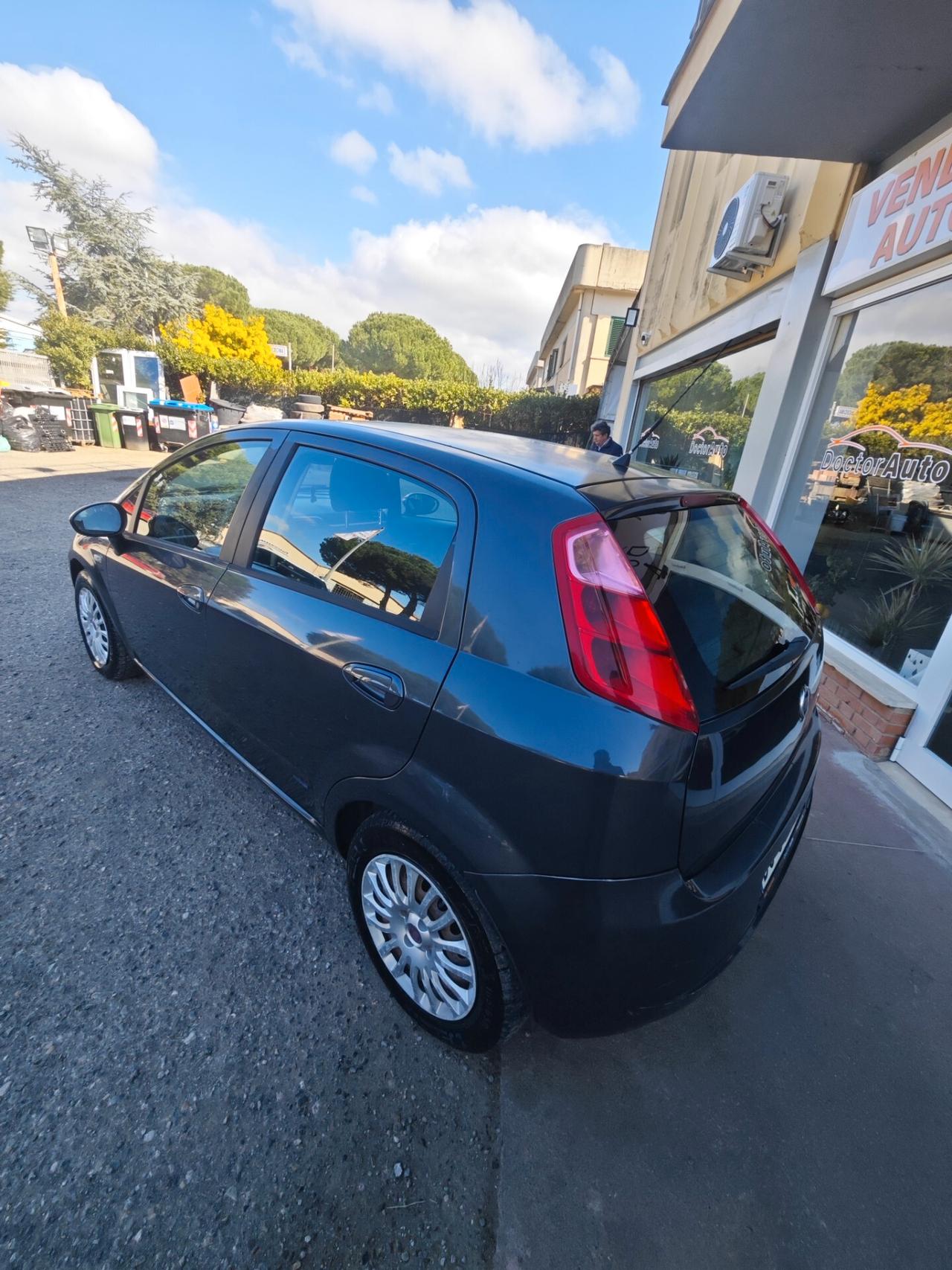 Fiat Grande Punto 1.3 MJT 75 CV 5 porte Dynamic
