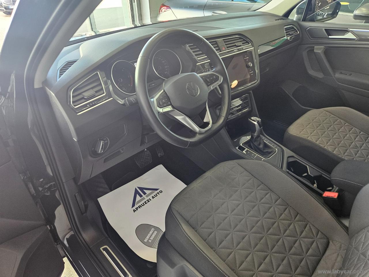 VOLKSWAGEN Tiguan 2.0 TDI 150CV SCR DSG Life