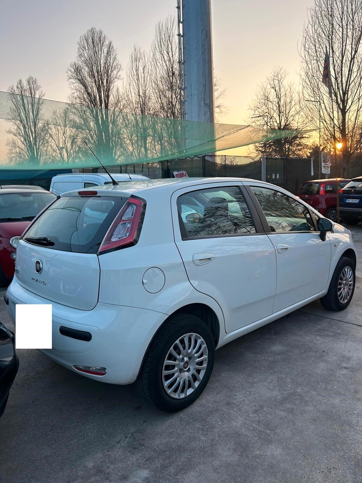 Fiat Punto 1.4 8V 5 porte Natural Power Easy ok neo patentati