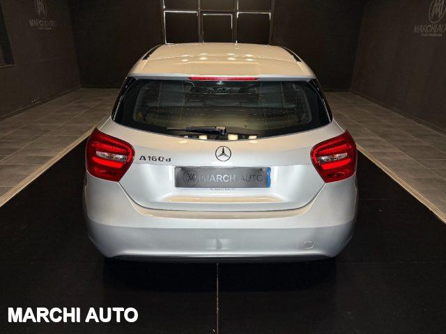 MERCEDES-BENZ A 160 d Business