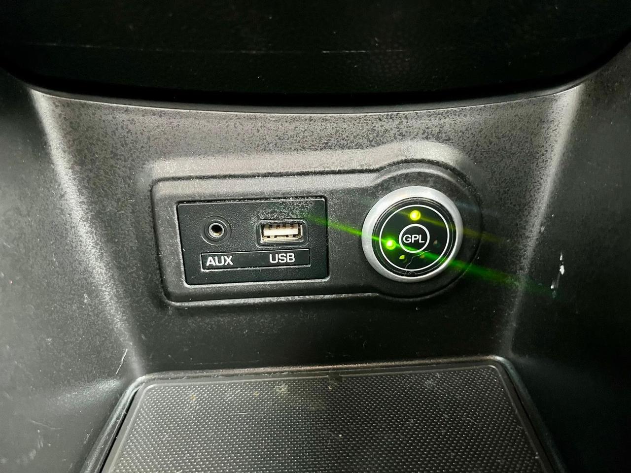 Hyundai iX20 1.4gpl 2018 125.000km perfetta per neopatentati