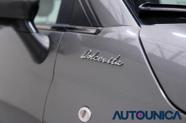 FIAT 500 1.0 HYBRID DOLCEVITA TETTO PANORAMA NEOPATENTATI