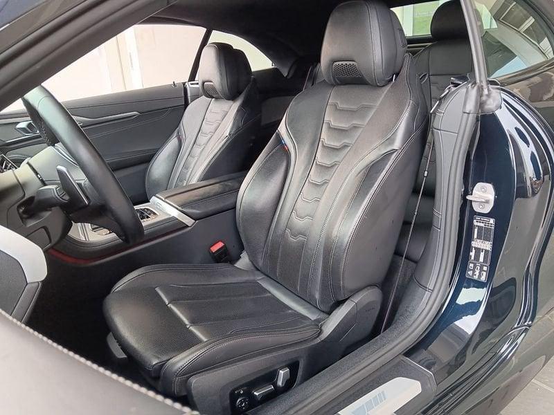 BMW Serie 8 840d Cabrio mhev 48V xdrive auto