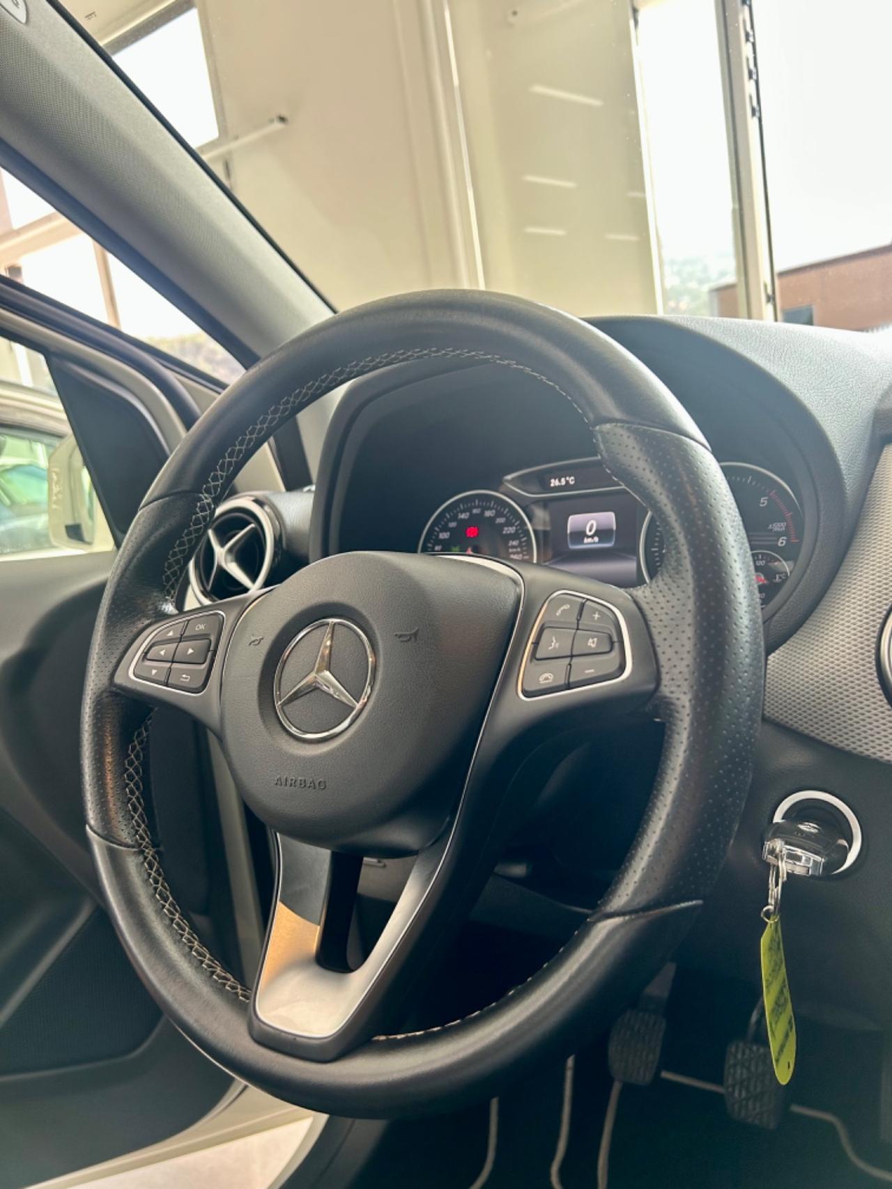 Mercedes-benz classe B 180 d Sport FINANZIABILE