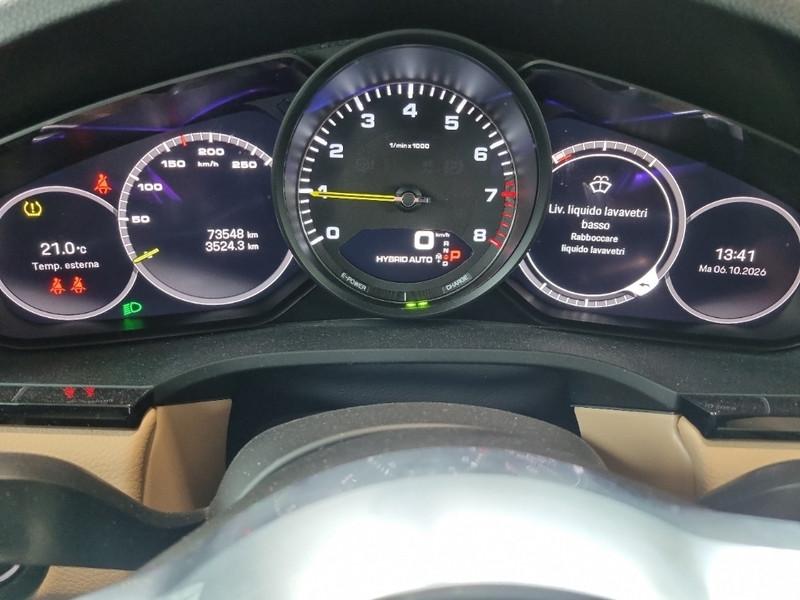 PORSCHE CAYENNE COUPE 3.0 V6 E-HYBRID AUTO SUV